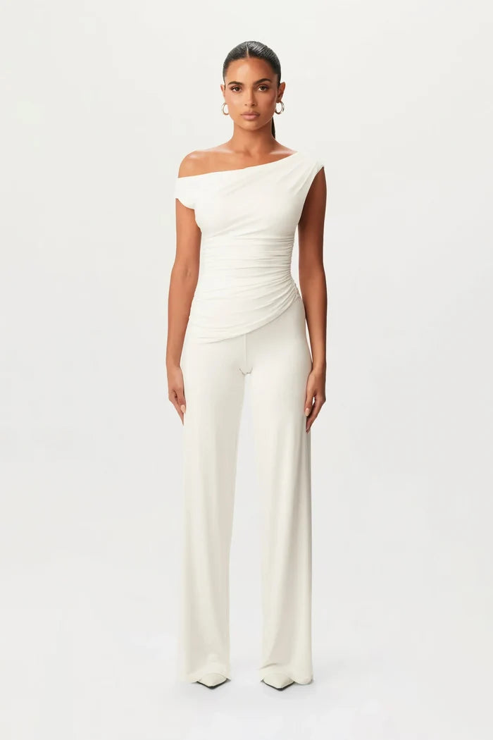 Lucia Ember | Elegant Set Asymmetric
