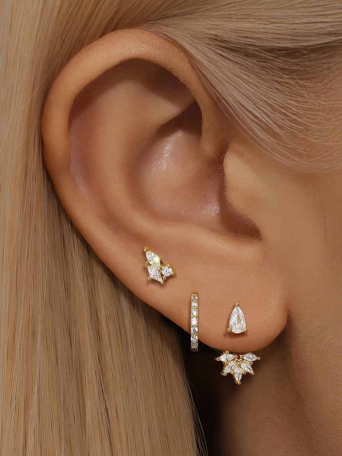 Magda | Gold-Plated Delicate Earrings with Soft Shine