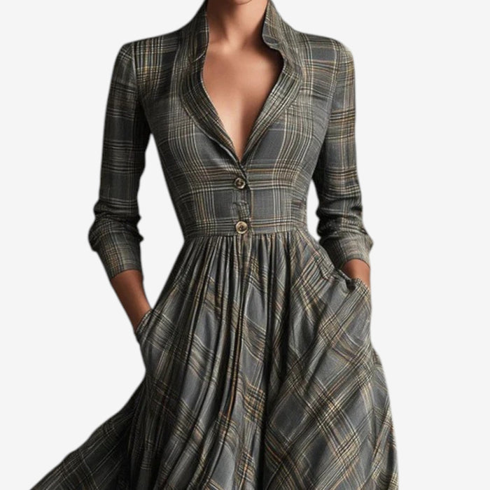 Manuelle | Dress Check Chic