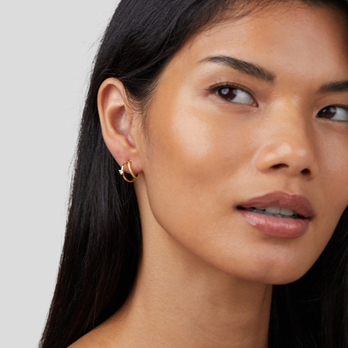 Mariana | Silver Narrow Silhouette Earrings