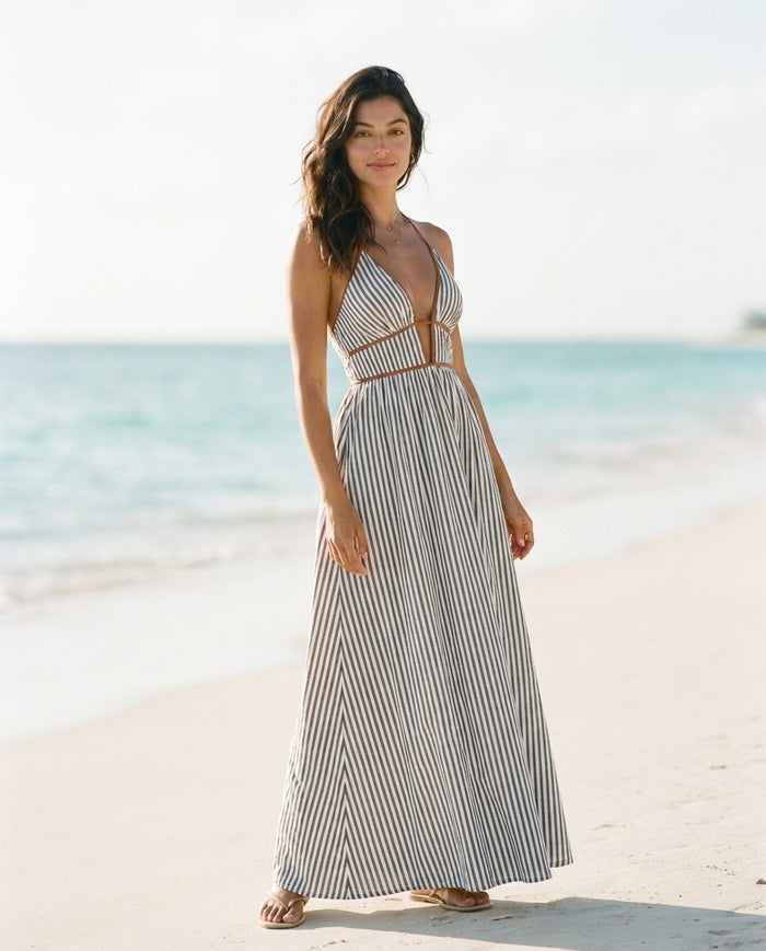 Marina — Summer Sets editorial