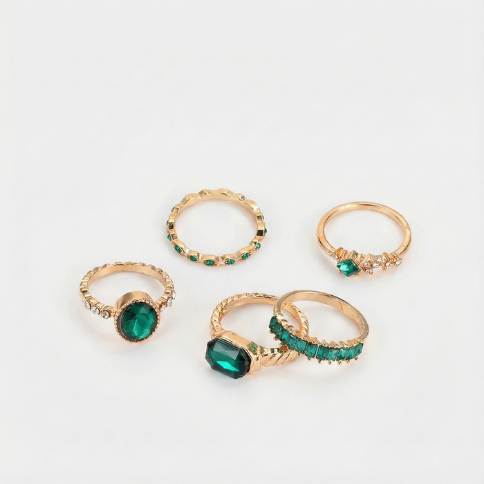 Melanie | Gold-Plated Exclusive Rings Set with Emerald