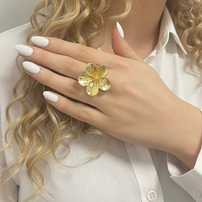 Noora | Gold-Plated Large Flower Ring