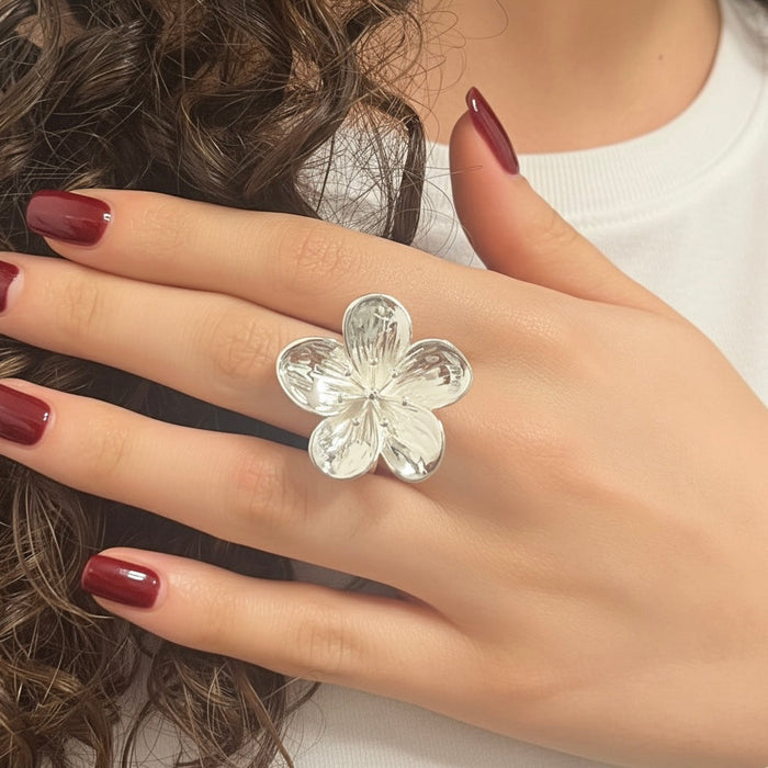 Noora | Silver Large Flower Ring