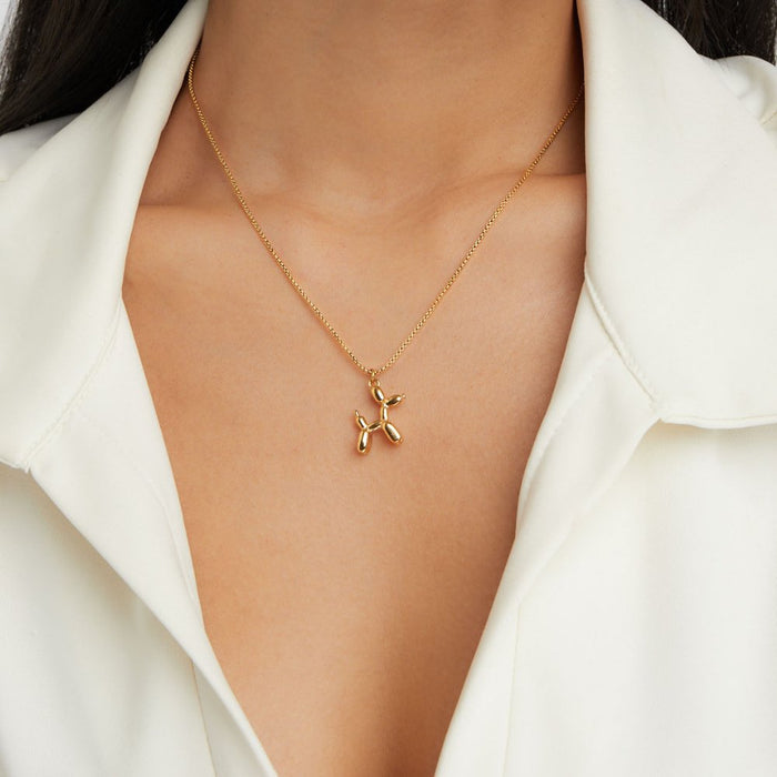 Nora | Delicate Necklace with Pendant Butterfly-Shaped