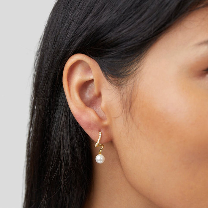 Olivia | Silver Earrings with Clear Drop Structure