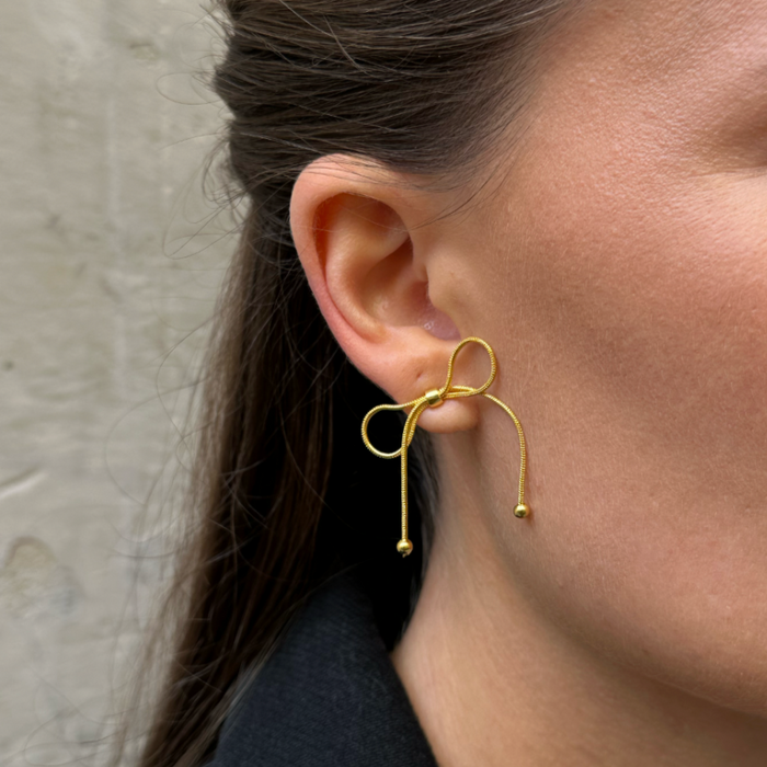 Oona | Gold-Plated Thin Bow Earrings