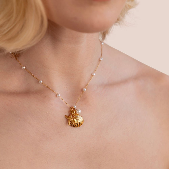 Pavlína | Gold-Plated Necklace with Mini Crystals