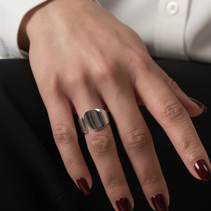 Pihla | Silver Meet Me Ring