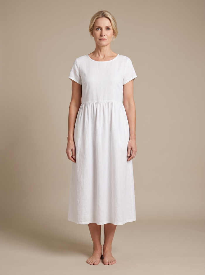 Raquel — EMMA linen, studio