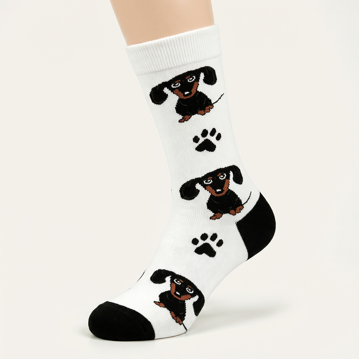 Rekku sock — dachshund portrait print on white
