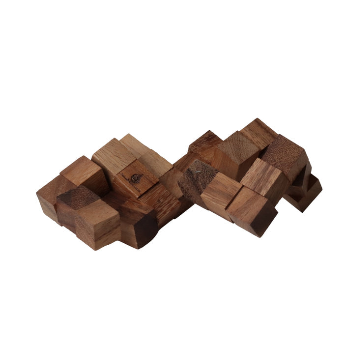 SERPENT CUBE | 57 mm | Monkeypod Wood