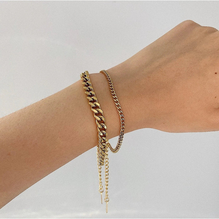 Sofia | Gold-Plated Delicate Bracelet with Delicate Pendant