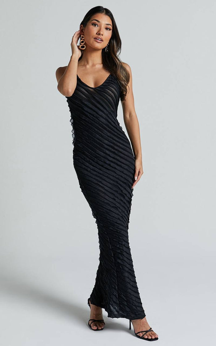 Solvi | Elegant Dress Black