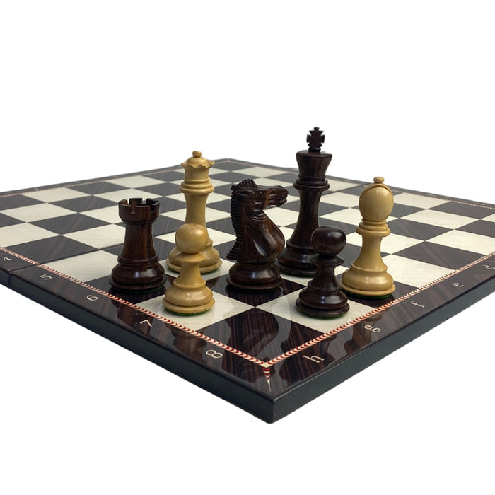 ST. PETERSBURG | Walnut Replica | Fold board | 45mm Squares