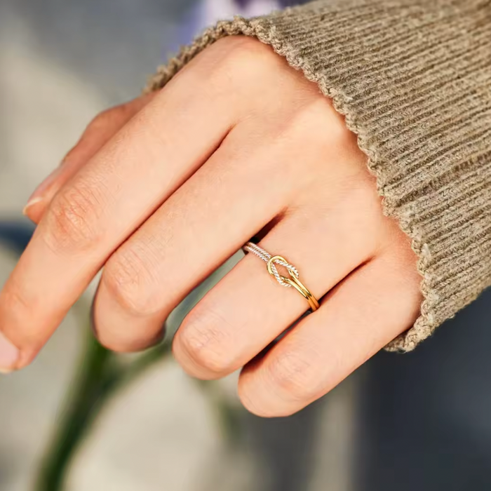 Teresa | Gold-Plated Knot Ring