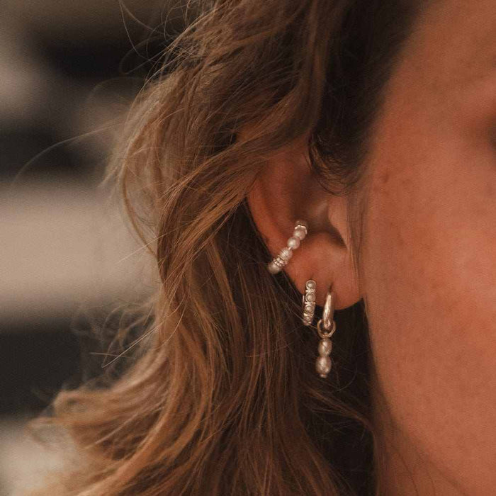 Tereza | Gold-Plated Earring with Pearl Pendant