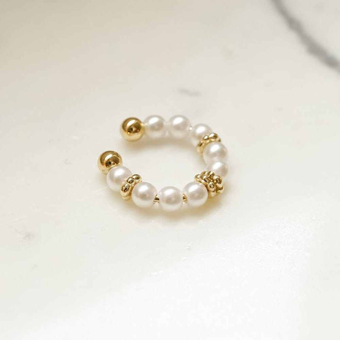 Tereza | Gold-Plated Earring with Pearl Pendant