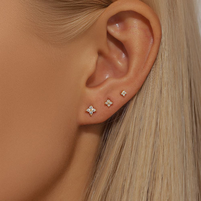 Tereza | Gold-Tone Delicate Hoops with Brilliant Accent