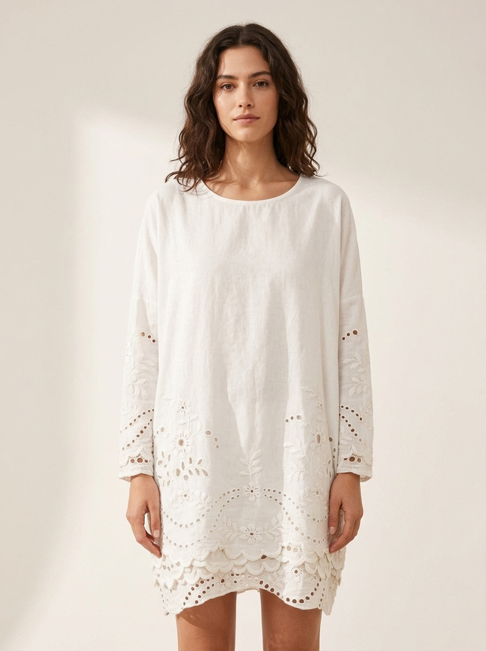 Tunic Brise Fiore white - editorial hero
