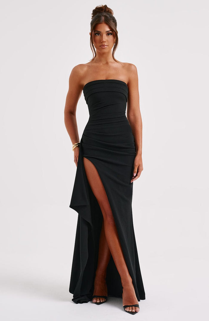 Vendela | Sleeveless Straps Maxi Dress