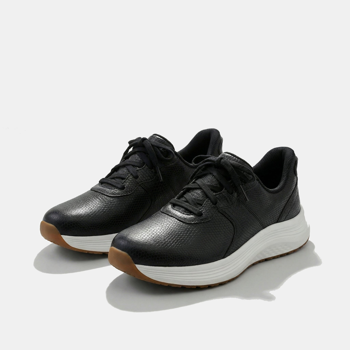 Vera | Hands Free for Days Active Trainers