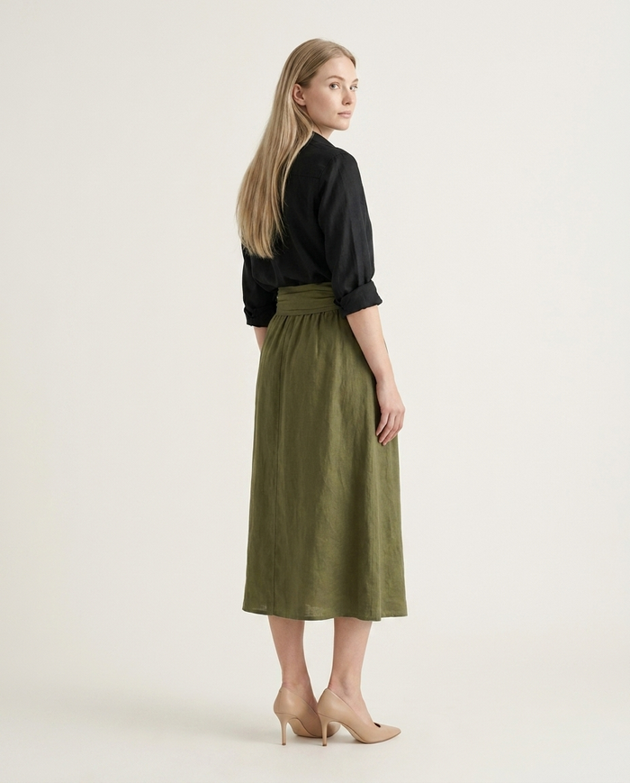 Veronia | Set Black T-shirt and Olive Green Midi Skirt - off-white studio editorial