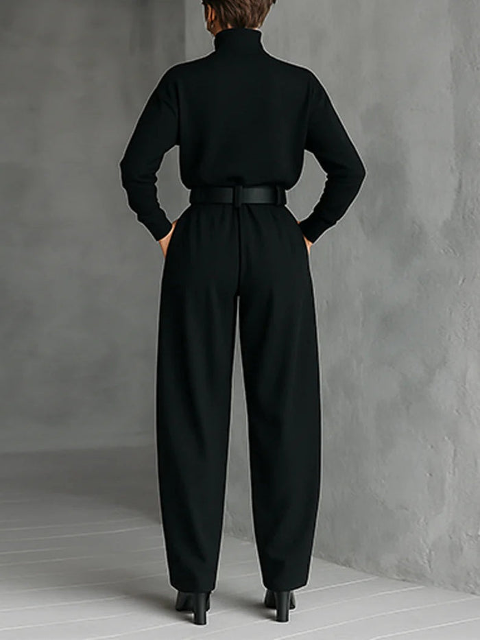 Victoire | Set Black with Neckline High and Trousers