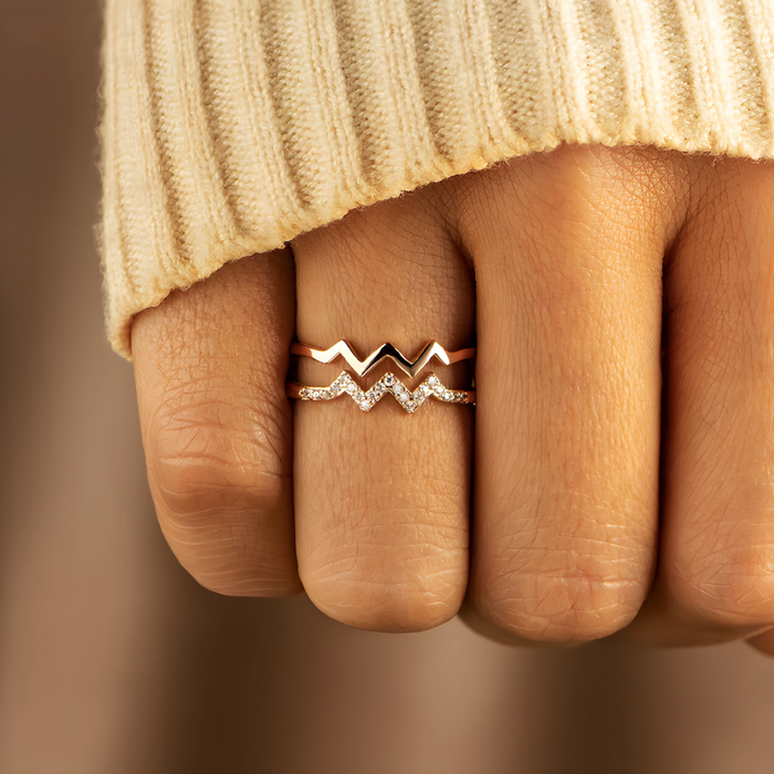 Victoria | Lightning Bolt Silver Ring