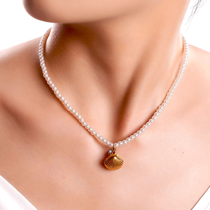 Xenie | Necklace with Pearl Pendant